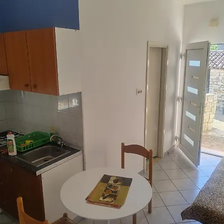 Apartamento With Parking Space Zman, Dugi Otok - 449 *